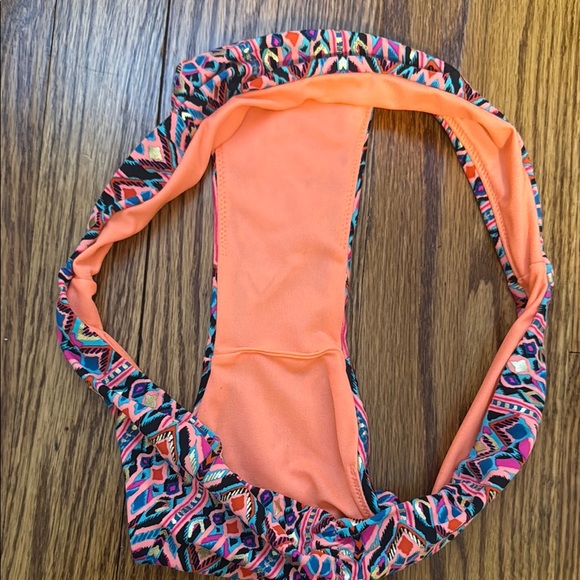 Colorful Geometric Bikini Set - Picture 12 of 12